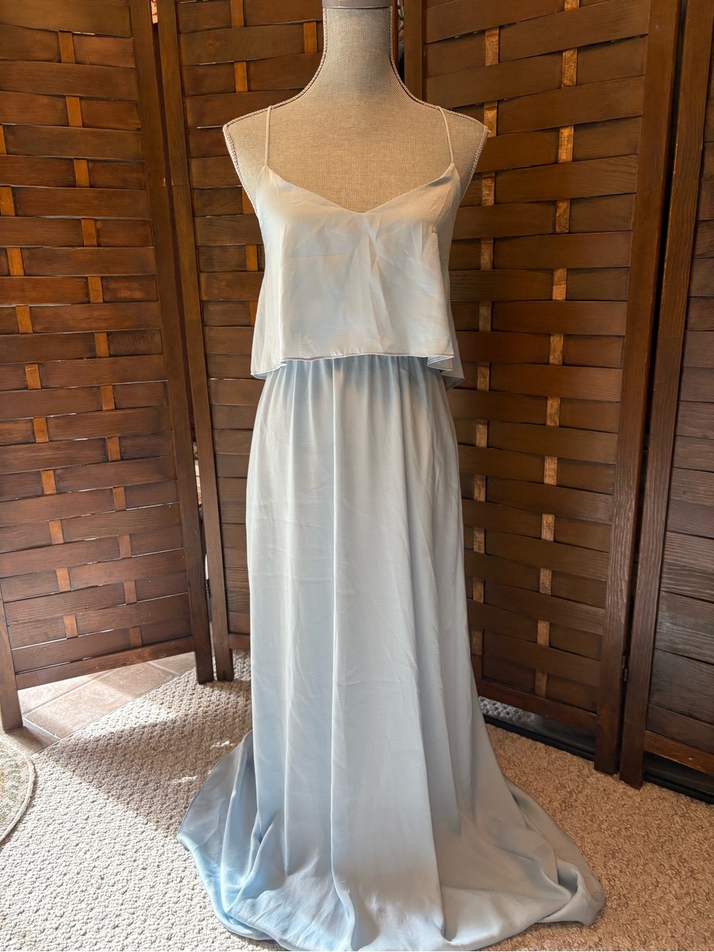 Net bcbgmaxaria Elegant Light Blue Maxi full length dress size xs